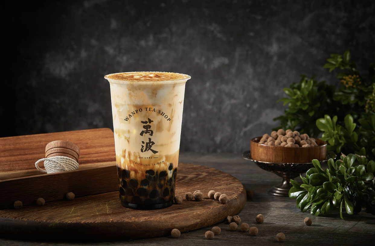boba-tea-with-cheese-foam-on-top